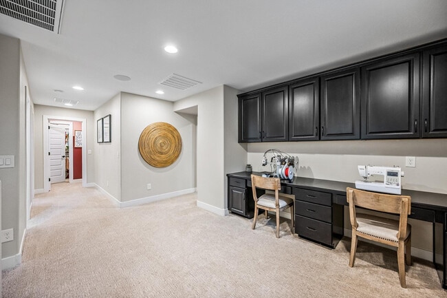 Building Photo - 14462 W Artemisa Ave