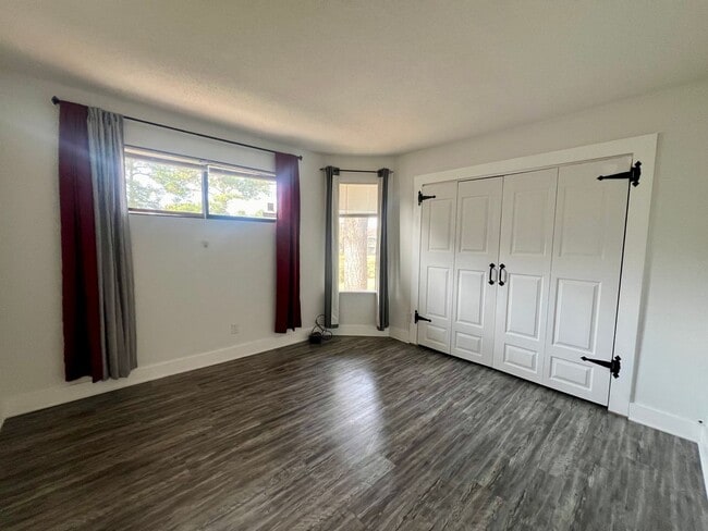 Building Photo - Coming Soon - Myrtle Beach - 3 Bedroom / 2 Bath Condo