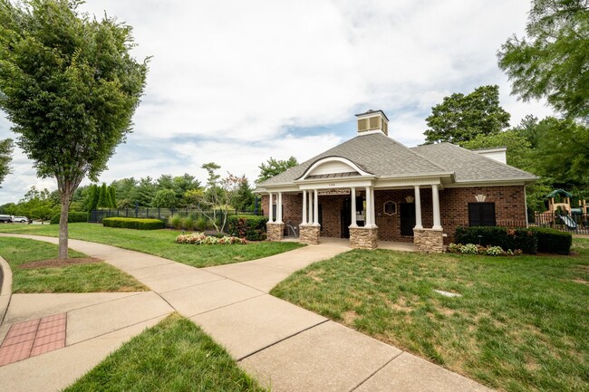 Building Photo - **LUXURIOUS GATED COMMUNITY IN FRANKLIN ZO...