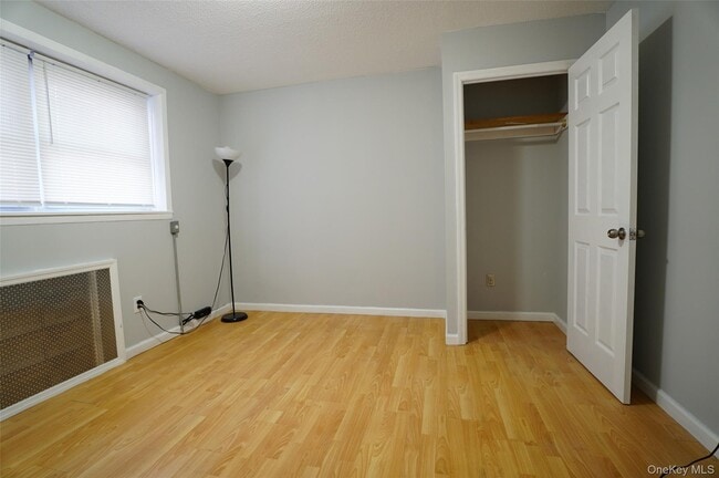 Building Photo - 91-06 97th Ave