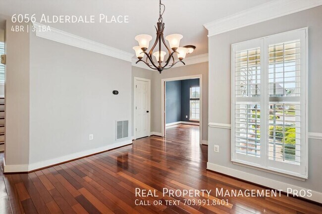 Building Photo - 6056 Alderdale Pl