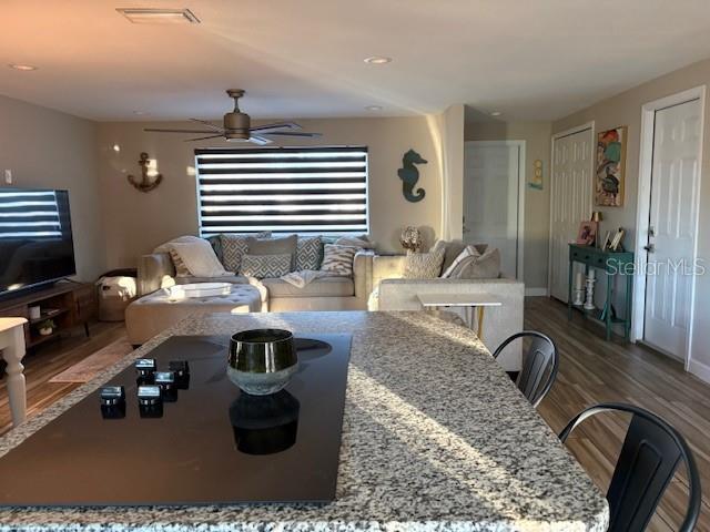 Building Photo - 7440 1st St N