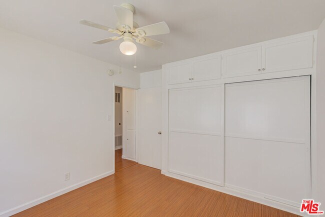 Building Photo - 1643 N Formosa Ave
