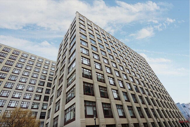 Building Photo - 1500 Hudson St