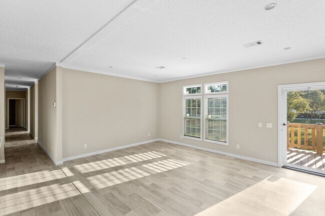 Building Photo - 7662 Monongahela Ave