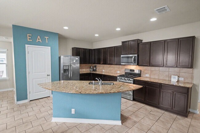 Building Photo - Spacious 4-Bedroom Retreat in Desirable Miller Ranch - Realtor Commission: $500