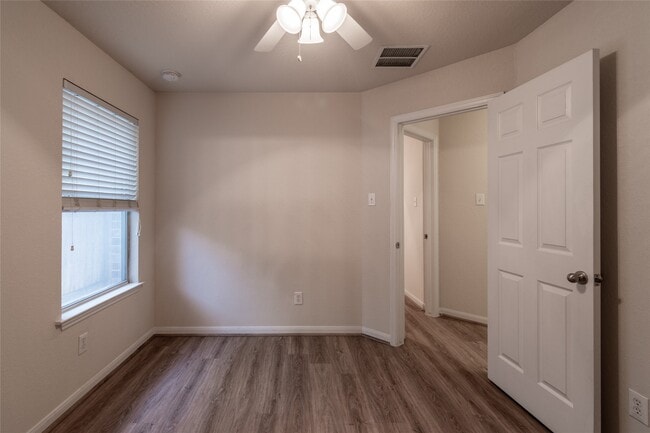 Building Photo - 10159 Twila Springs Ct