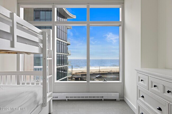 Building Photo - 15 Morris Ave