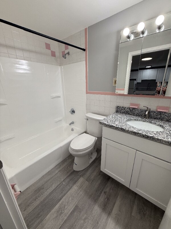 Building Photo - 37 Delmont St