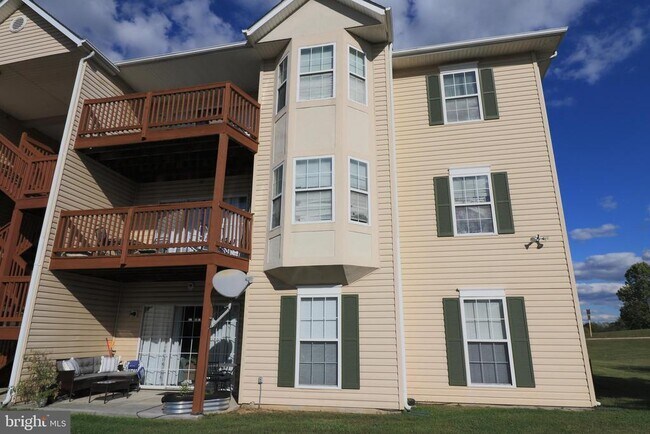 Building Photo - 115 Brookland Terrace