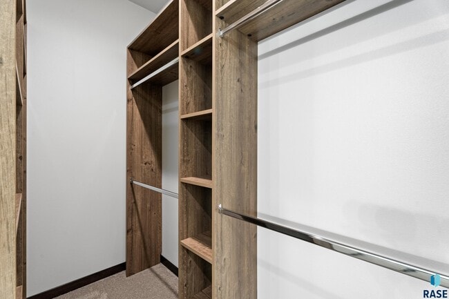 Building Photo - 1107 S Foss Ave