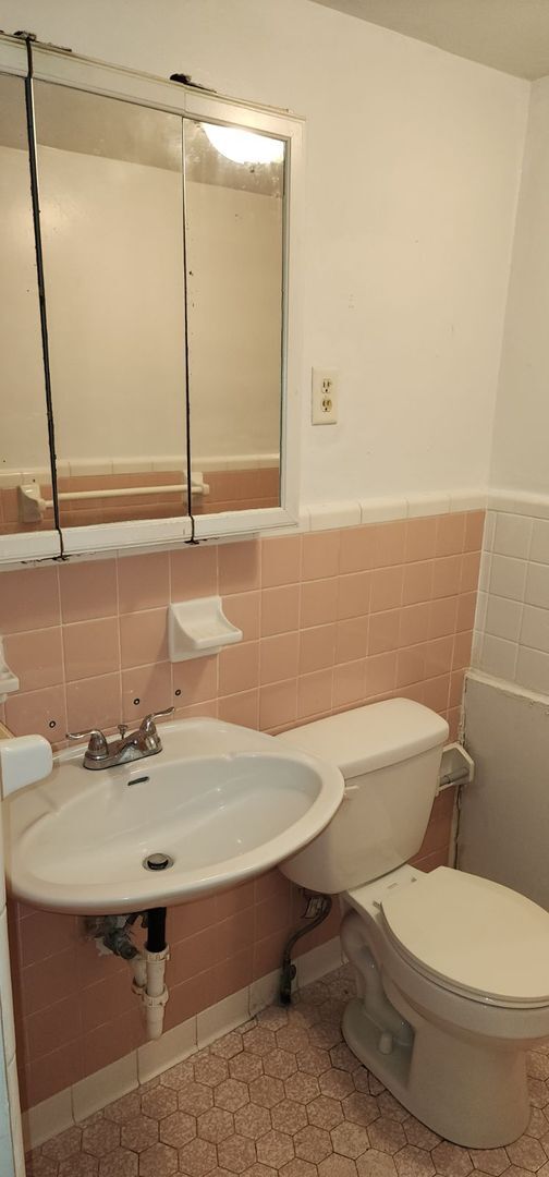 Building Photo - 27 Lake Eustis Crossing RES 228