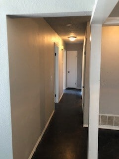 Building Photo - Beautiful 3 bedroom 2 bath home