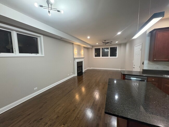 Building Photo - 4143 S Wabash Ave