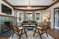 Building Photo - 1456 Virginia Park St