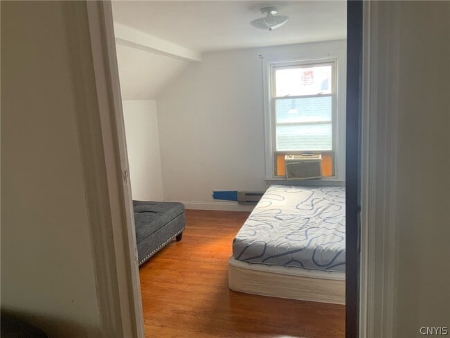 Building Photo - 214 1st N St