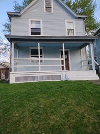 Building Photo - 932 Morton St