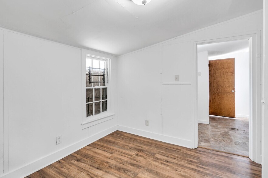 Building Photo - 1806 Meharry Blvd