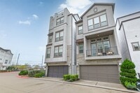 Building Photo - 809 Leavenworth Ave