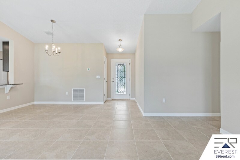Building Photo - 27 Zaun Trail