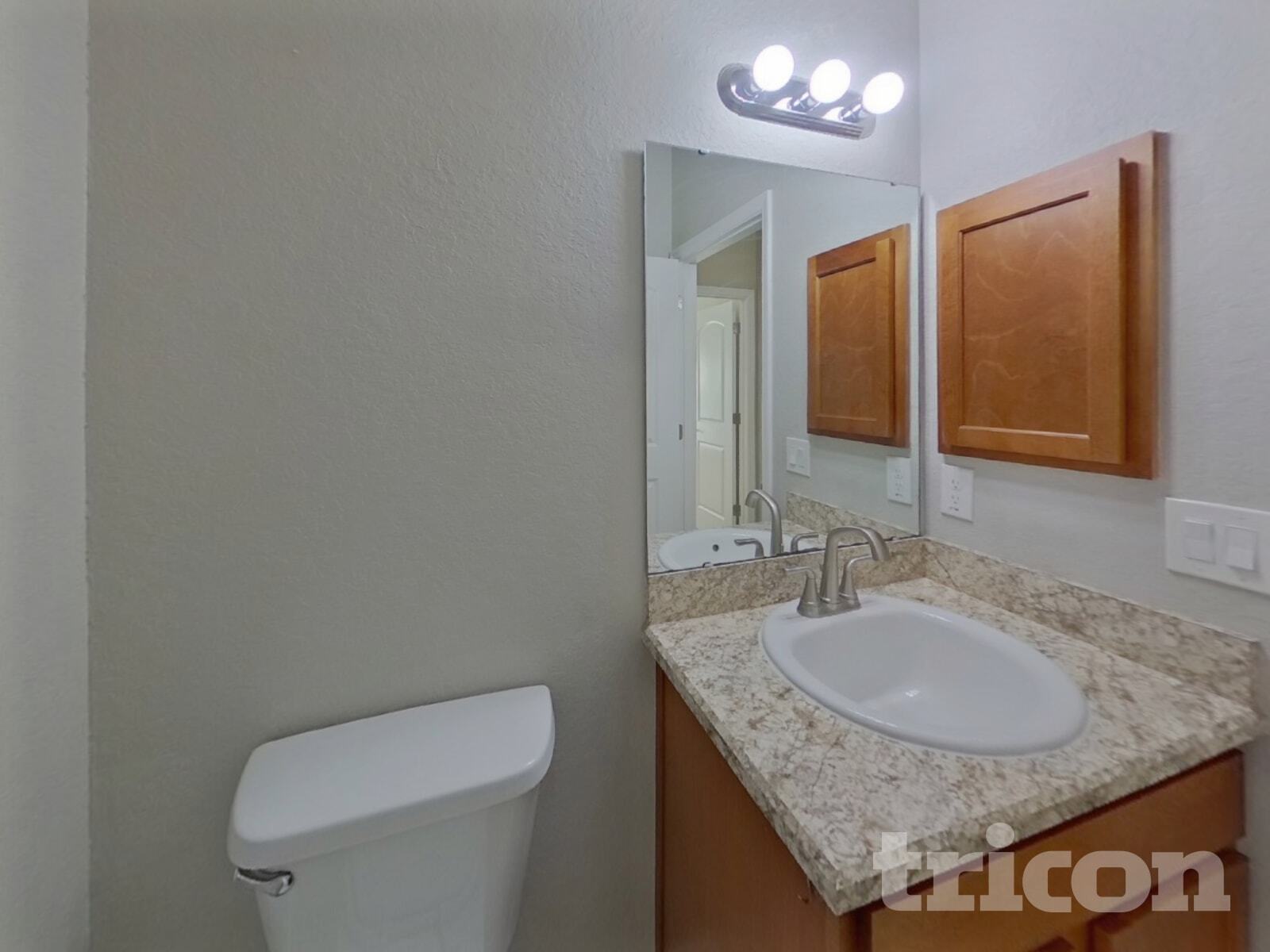 Building Photo - 387 Buchannan Dr