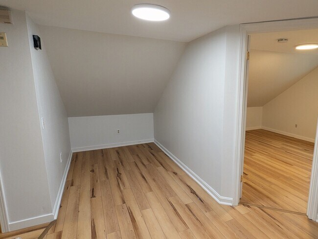 Building Photo - 33 Vets, LLC