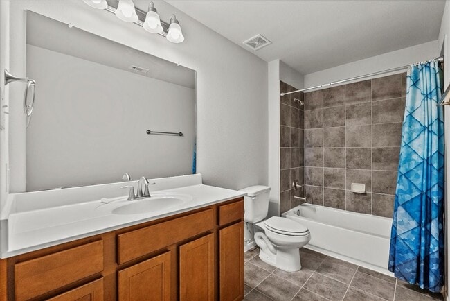 Building Photo - 4114 W Bayou Maison Cir
