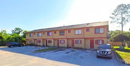 Building Photo - 5859 Curry Ford Rd