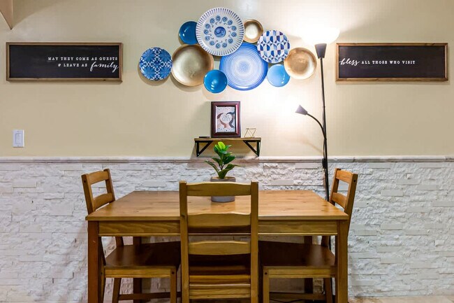 Building Photo - 6090 Rock St