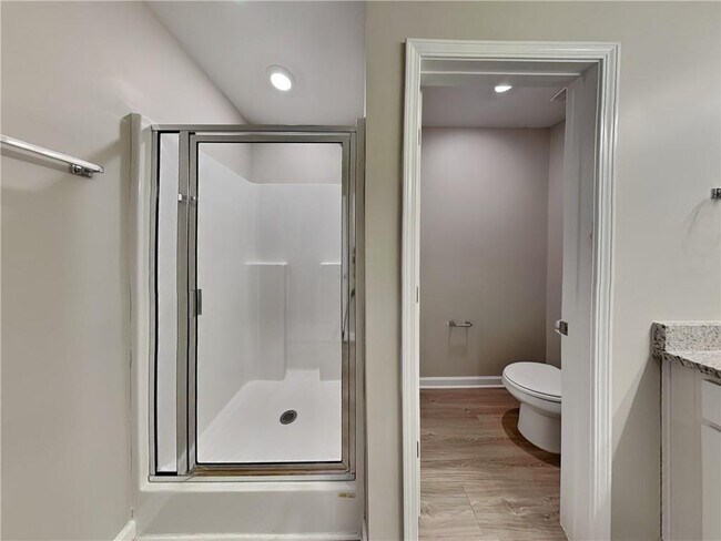 Building Photo - 409 Trickum Hill Dr