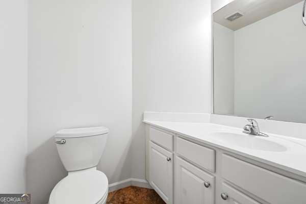 Building Photo - 4545 Parkview Walk Dr