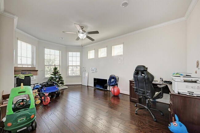 Building Photo - 5304 Cipriano Dr