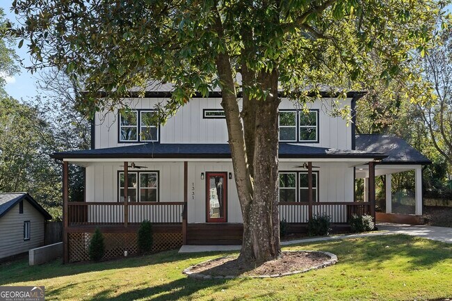 Building Photo - 1331 Diamond Ave SE