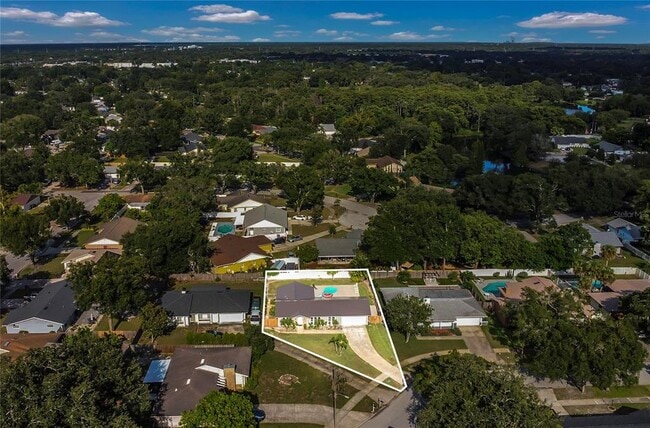 Building Photo - 733 Coquina Ct