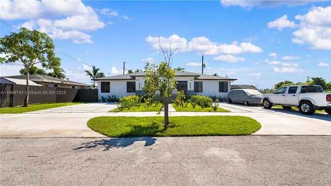 Building Photo - 21831 SW 109th Ct