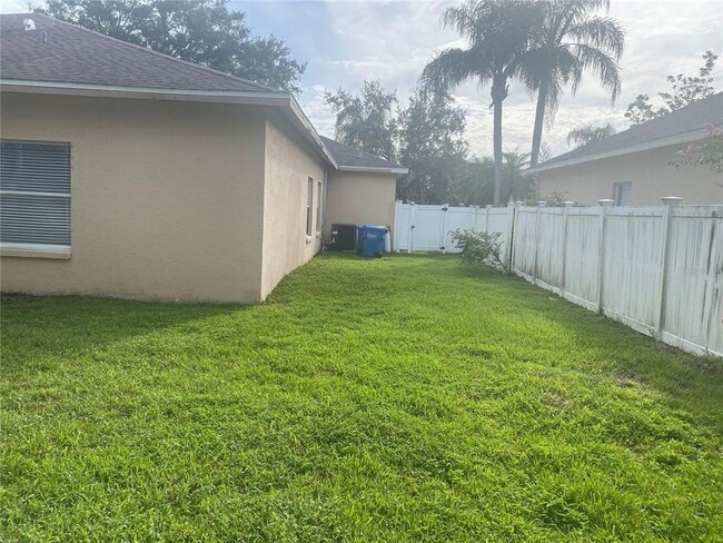 Building Photo - 1351 Distant Oaks Dr