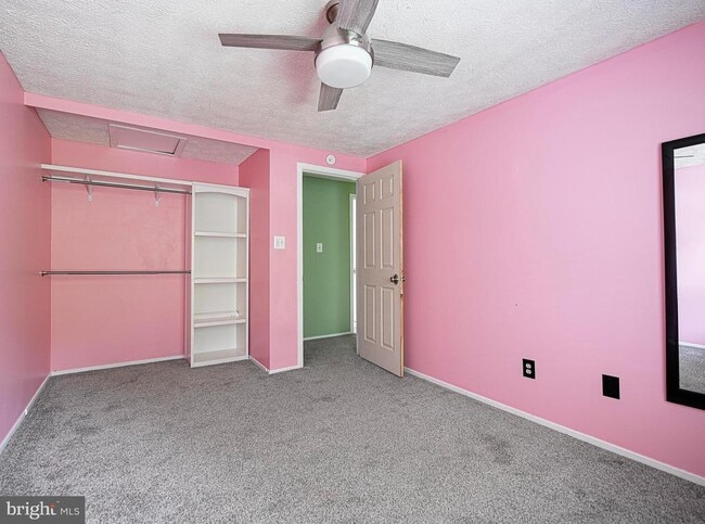 Building Photo - 703 E Broadway