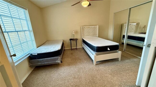 Building Photo - 441 Fountainhead Cir