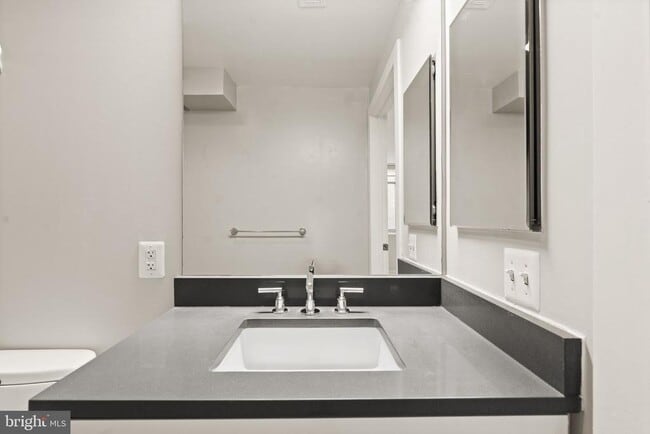 Building Photo - 1311 13th St NW