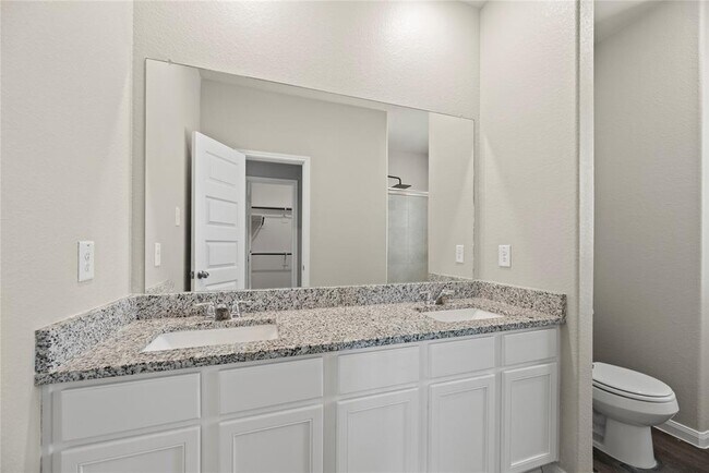 Building Photo - 22211 Grand Majestic Dr