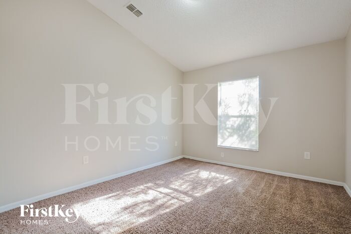 Building Photo - 7452 Little Pond Ct