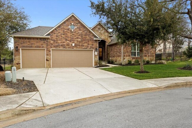 Building Photo - 5025 Pyrenees Pass