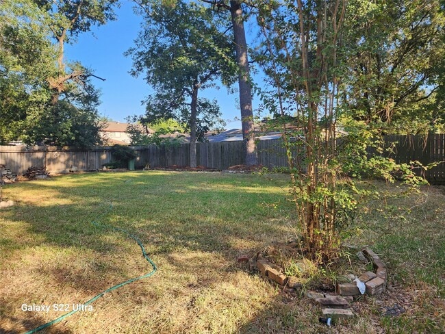 Building Photo - 515 Shady Glade Dr