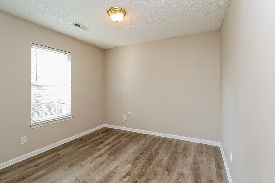 Building Photo - 9821 Andi Kathryn Ct