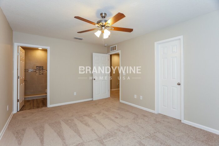 Building Photo - 3549 Rain Forest Dr W