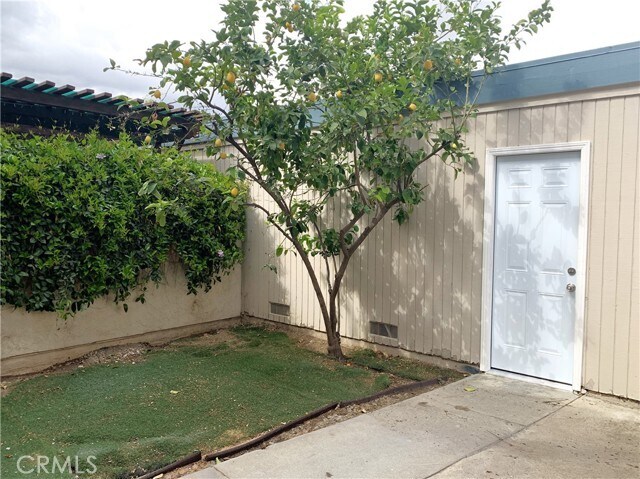 Building Photo - 9836 Snowmass Dr