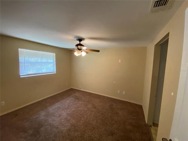 Building Photo - 5223 Peach Ave