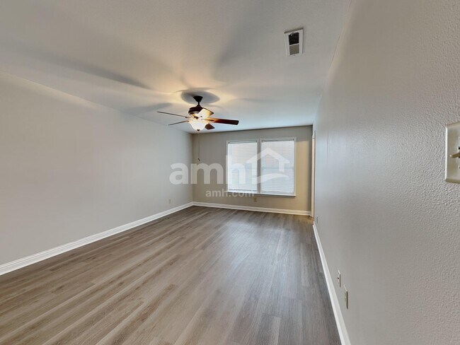 Building Photo - 2938 Treehouse Pass