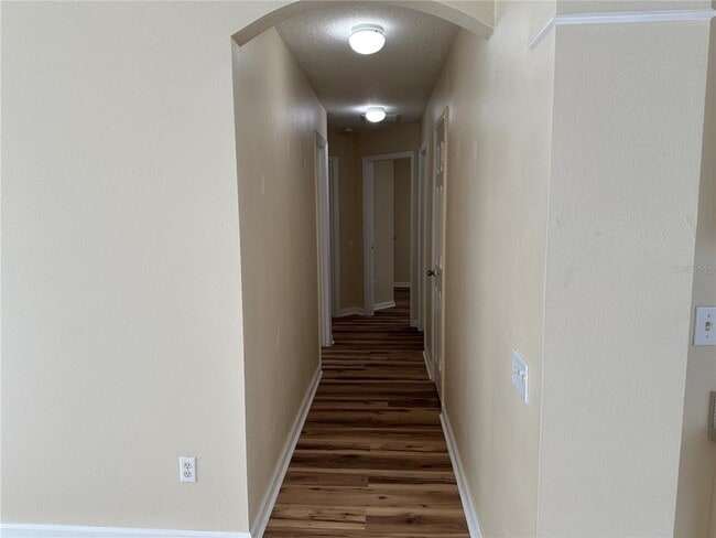 Building Photo - 1023 Cinnamon Fern Ct