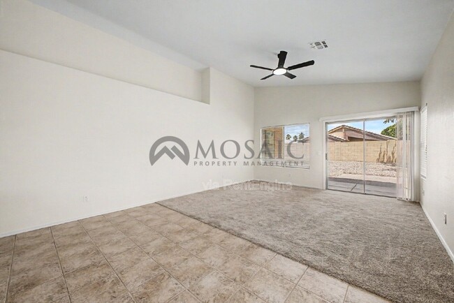 Building Photo - 1894 E Palomino Dr